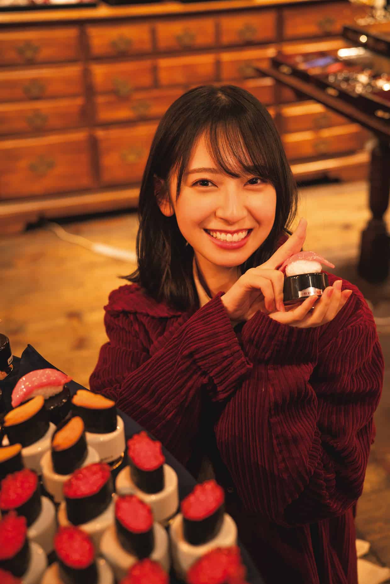 日向坂46金村美玖“初ランジェリー＆水着撮影”回顧 ベッドカットの裏話・撮影までのボディメイクも明かす＜羅針盤＞ - モデルプレス