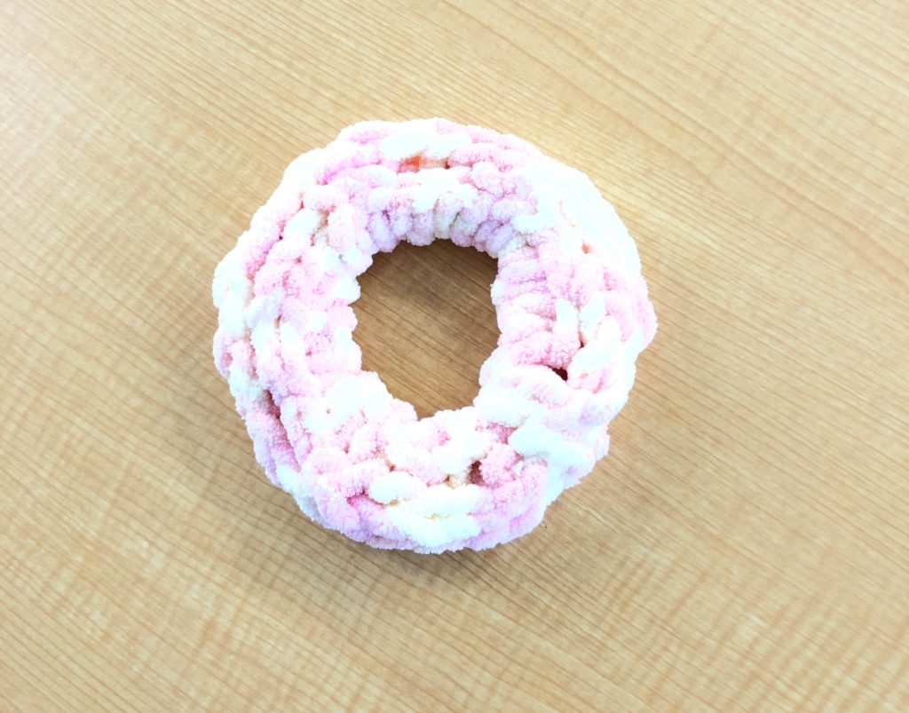 簡単ゆび編みシュシュ♪の作り方その他ファッション アトリエハンドメイドレシピ 作り方 と手作り情報サイト