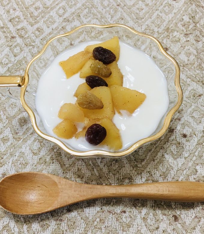 リンゴのシナモン煮