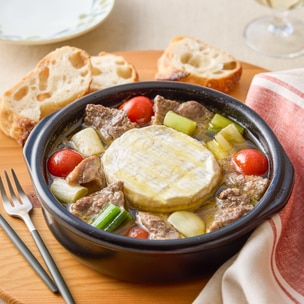 きのこたっぷり胸肉のアヒージョ