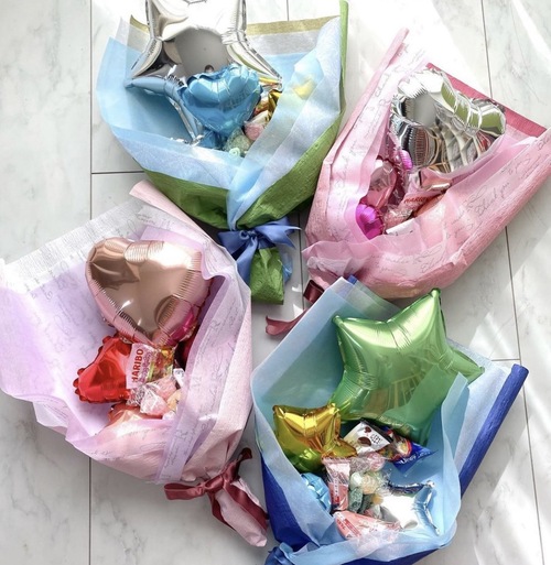 白い風船 こくうまミルククリーム 12個入 お菓子 まとめ買い 箱買い ビスケット系お菓子 お祭り 縁日 駄菓子 亀田 : 景品玩具駄菓子の2丁目ひみつ基地 - 通販 - Yahoo!ショッピング