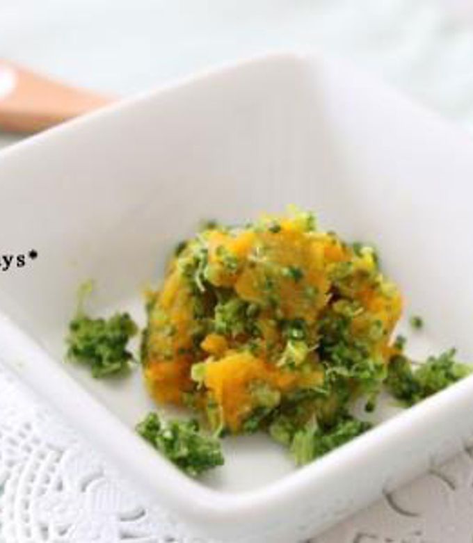 離乳食 さつまいも かぼちゃ ブロッコリーのおかゆ 卵黄ペースト sayaSnapdish スナップディッシュID:WLbema