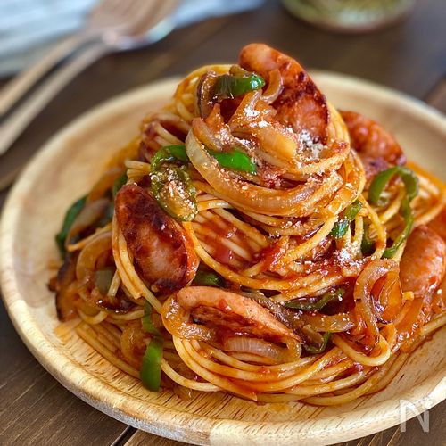 ハウス食品 プロクオリティ パスタソース 濃厚ナポリタン 3袋入り 390g 130g×3袋 ×6袋入 Amazon.co.jp: House プロクオリティハウス パスタソース3袋入り ×3個 濃厚ナポリタン レトルト パスタソース スパゲッティー ソース レンジ化対応・レンジで簡単調理可能