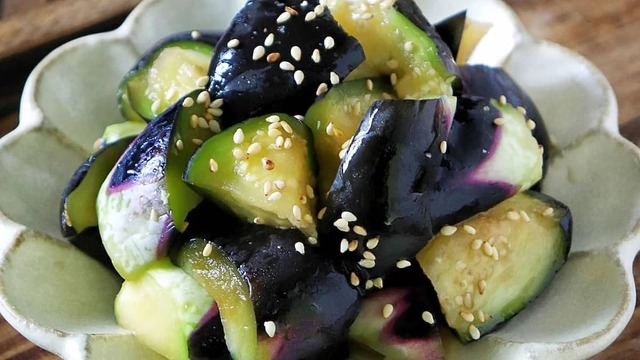 浅漬けの素と白だしで簡単♡だし香る浅漬け