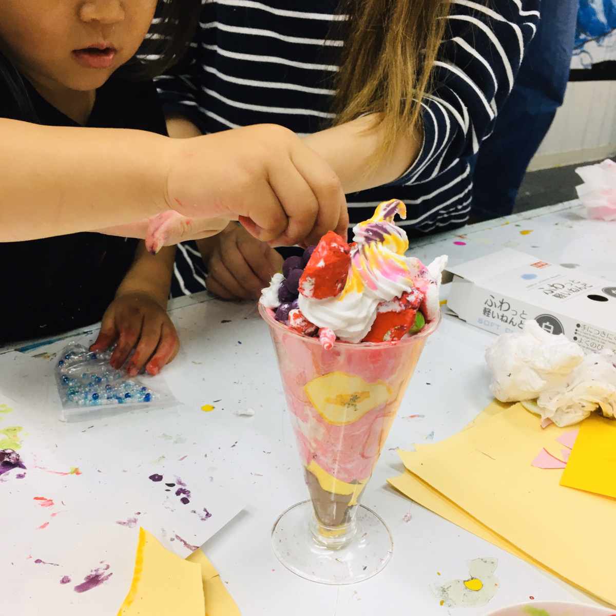 楽天市場 ミニチュア グラス パフェグラス 透明 クリア 食器 スイーツ食器 ホイップ プラスチック スイーツデコ 6個入り ym1-2669GreenRoseYumi : Green Rose ネットショップ Yumi