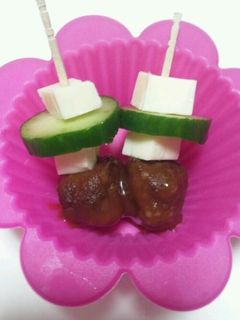 お弁当 ポンデリング風ミートボール弁当shorts