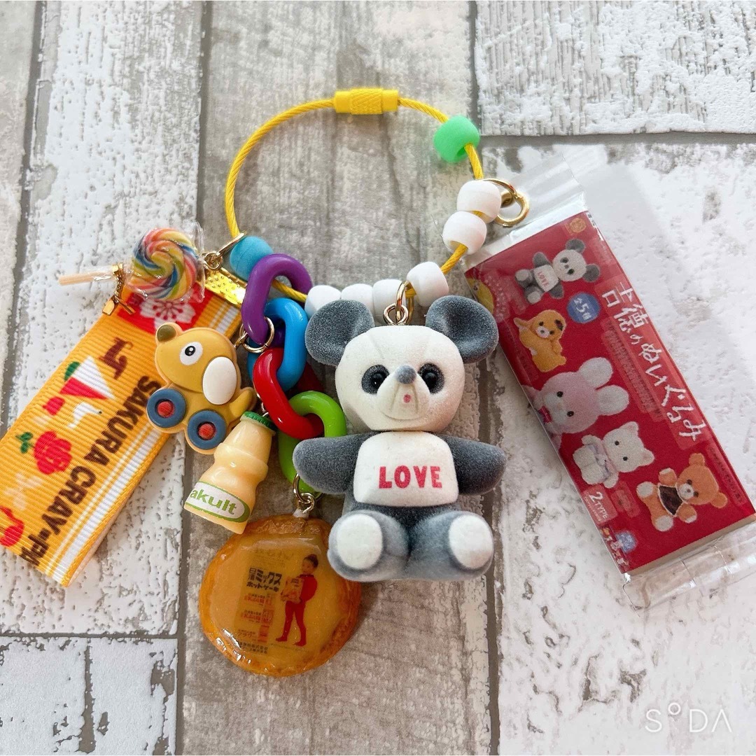 まる様専用ページ ビーズストラップ じゃらじゃらキーホルダー 不器用さんでも作れるビーズキーホルダーの作り方