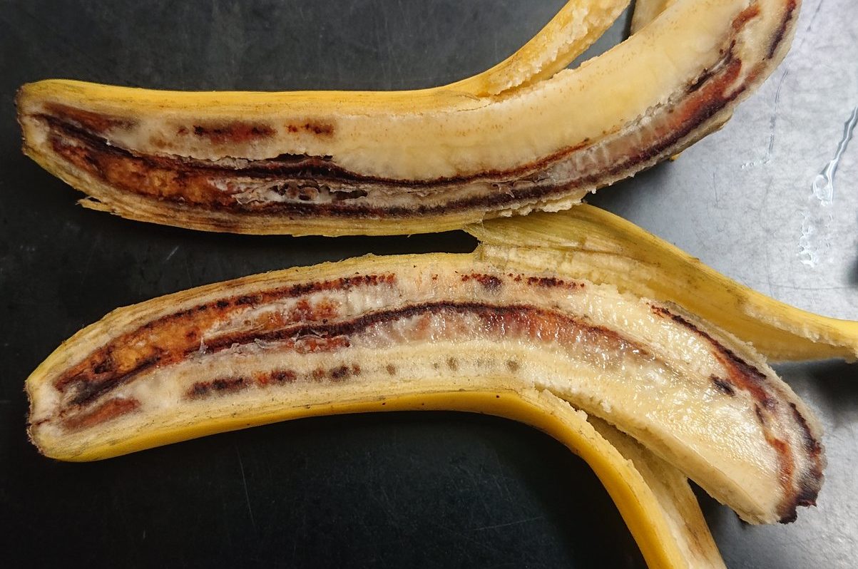 食べても平気!? 冷蔵庫に入れるとバナナが真っ黒になるわけ - ウェザーニュース