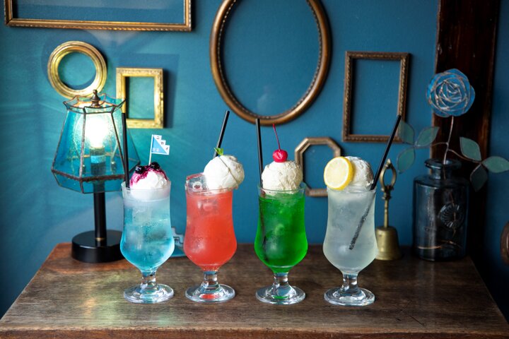 知っているようで知らない？「クリームソーダ」の正しい作り方2ページ目- macaroni