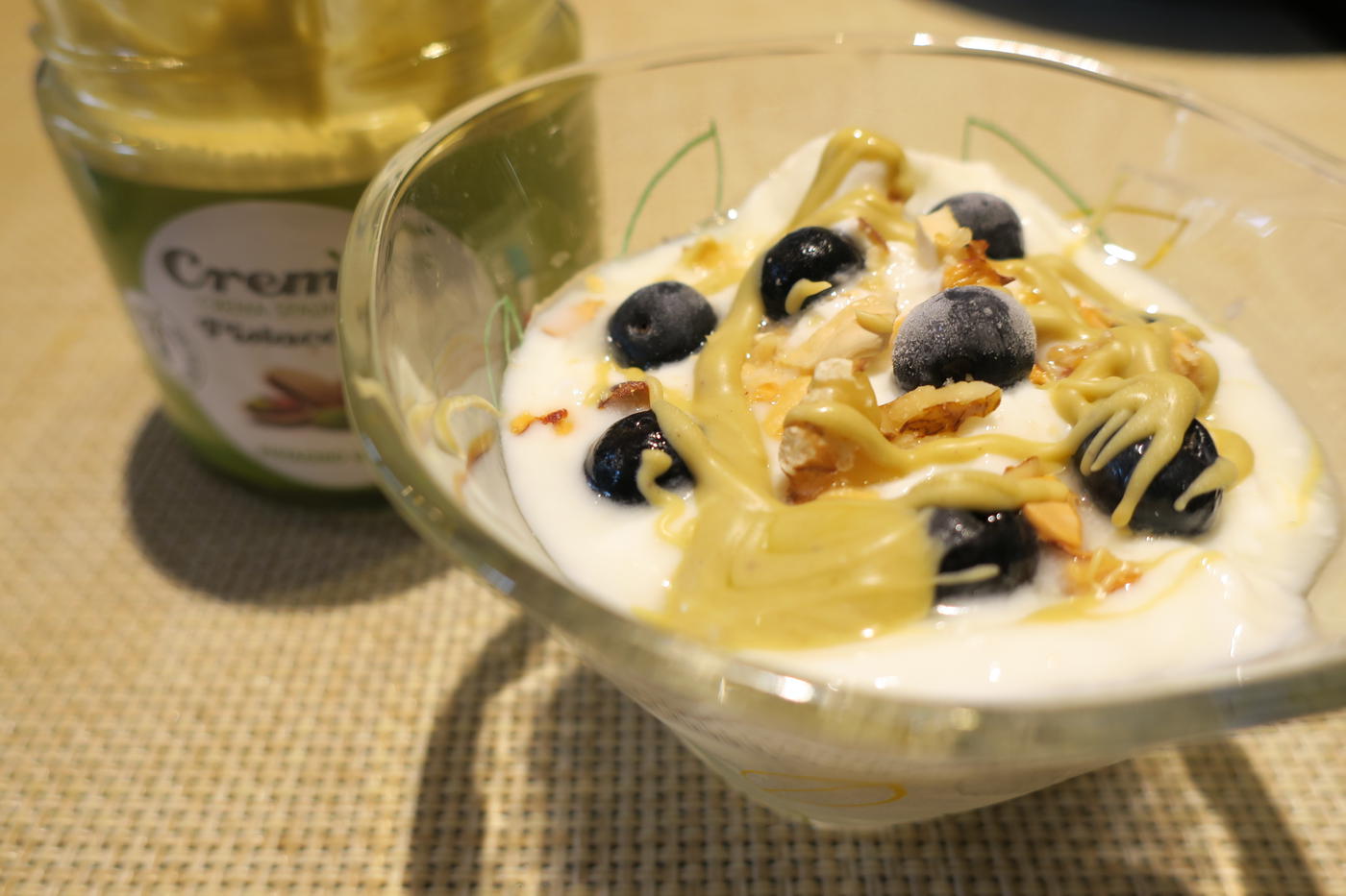 成城石井の「ピスタチオスプレッド」はパンに塗るだけじゃない？甘～い意外な食べ方＆アレンジイチオシichioshi