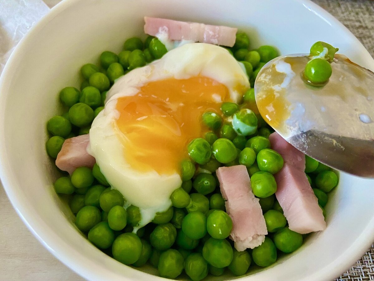 まるでサイゼリヤの｢青豆サラダ｣､冷蔵庫にある食材でカンタンに自宅で作れる｢グリーンピースの温サラダ｣の極意樋口直哉の｢シン・定番ごはん｣東洋経済オンライン