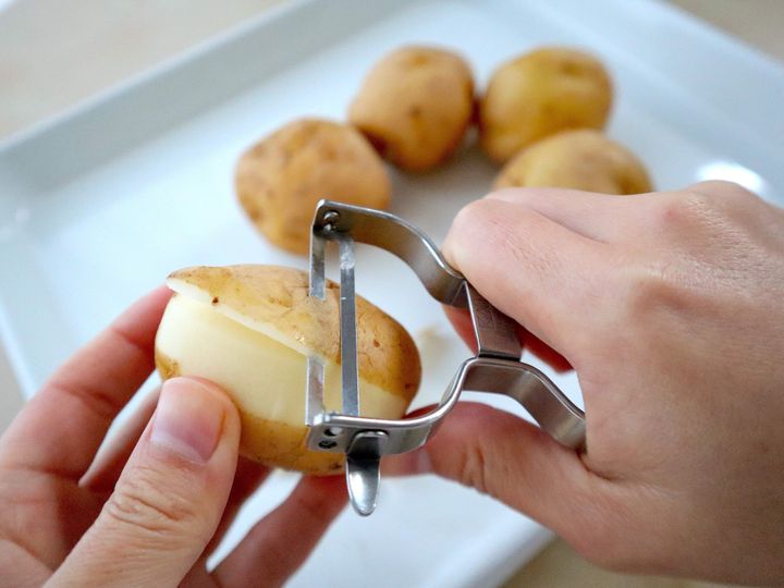 ジャガイモの芽に要注意！毒の危険性と正しい処理方法を解説 - トクバイニュース