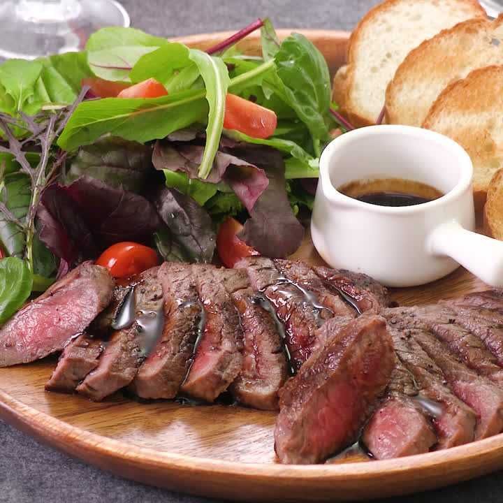 料理上手への一歩!肉料理の盛り付けに必要な肉の向きのルールの基本食ノート