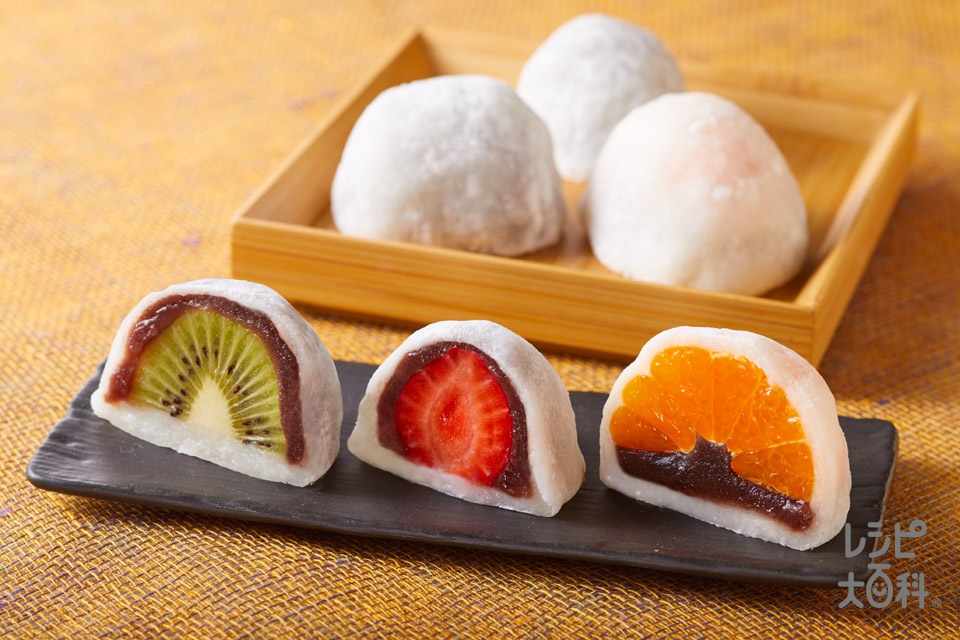 余った切り餅でスフレチーズケーキ作ってみました〜🥳 切り餅とスライスチーズで簡単✨ ふわふわしっとり仕上がります😋youtu.be 7Tum700LPEw 1人で全部食べれちゃう位美味しいので余った切り餅があったら是非試してみてください〜😉🙌✨まんまるキッチンまんまる