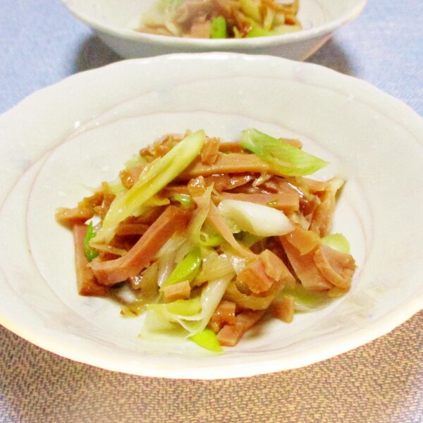 ごま油香る ねぎチャーシューキムチ丼