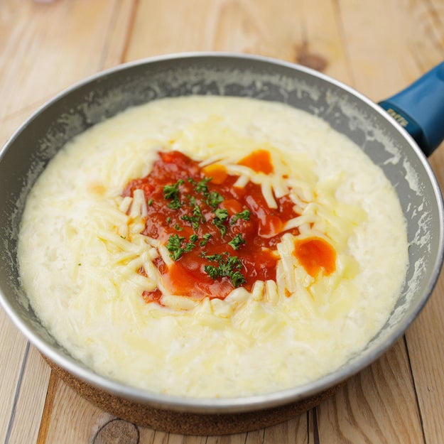 市販のパスタソースで楽ちん朝ごはん！事前準備で簡単に作るドリア - teniteo テニテオ