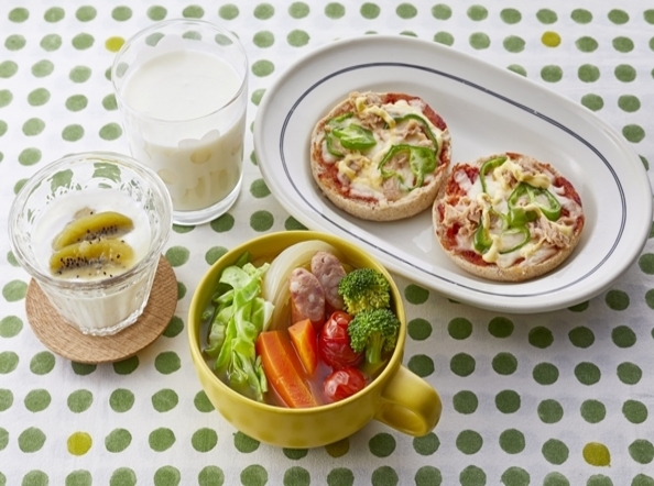 パンとみそスープの朝ごはん暮らしとおしゃれの編集室