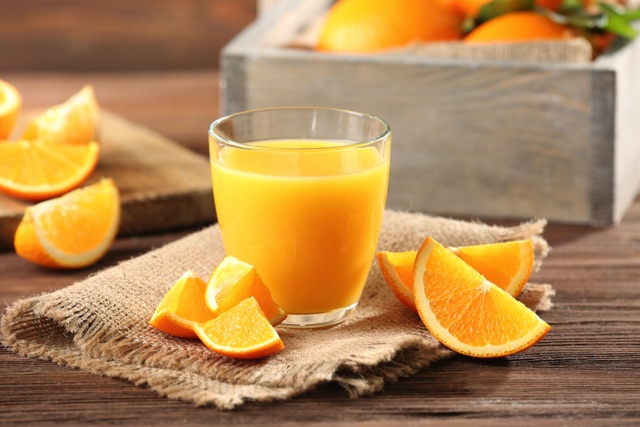 二日酔いに効く、予防する「食べ物・飲み物」まとめ美的.com