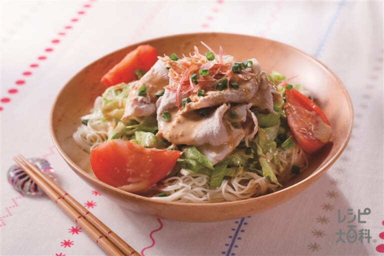 おろしポン酢で♪カリカリ豚のそうめんサラダ