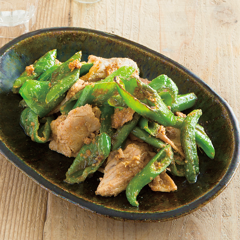 万願寺とうがらしの肉味噌炒め