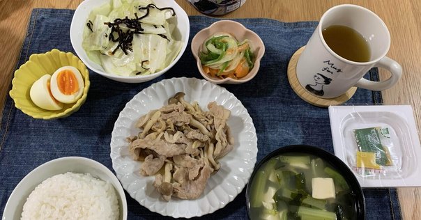 フライパンde鶏肉ときのこの炊き込みご飯