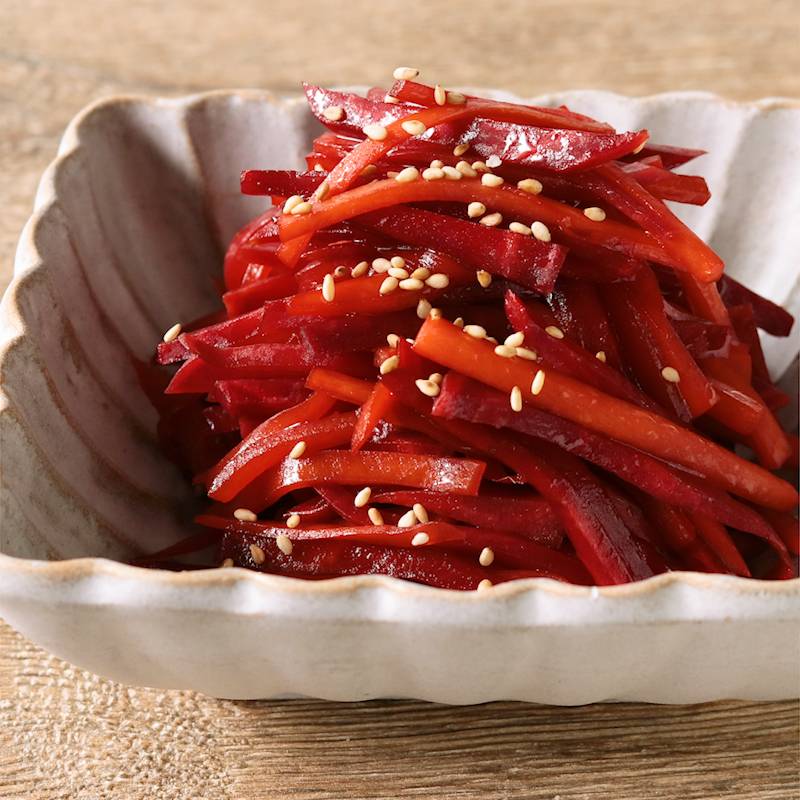 食卓を彩る 秋冬に収穫できる赤い野菜紹介 – エコ・ファーム鳥取