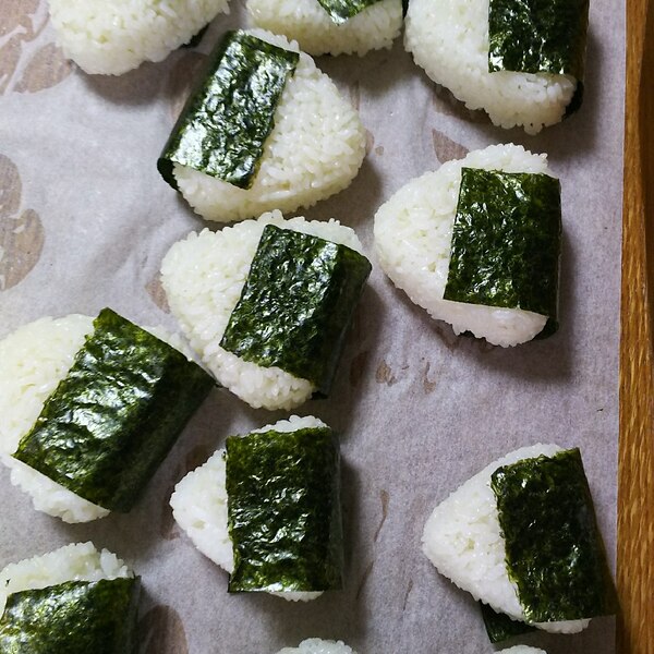 おにぎり大量生産 100均おにぎりケースがｲｲﾈ: Baby Good Night