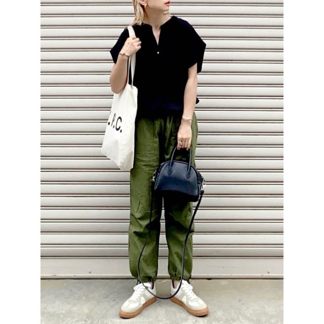 バーベキューにおすすめの服装は?服装のポイント・注意点や季節別のおすすめレディースBBQコーデ - UAコラム UA COLUMNSユナイテッドアローズ公式通販 – UNITED ARROWS ONLINE