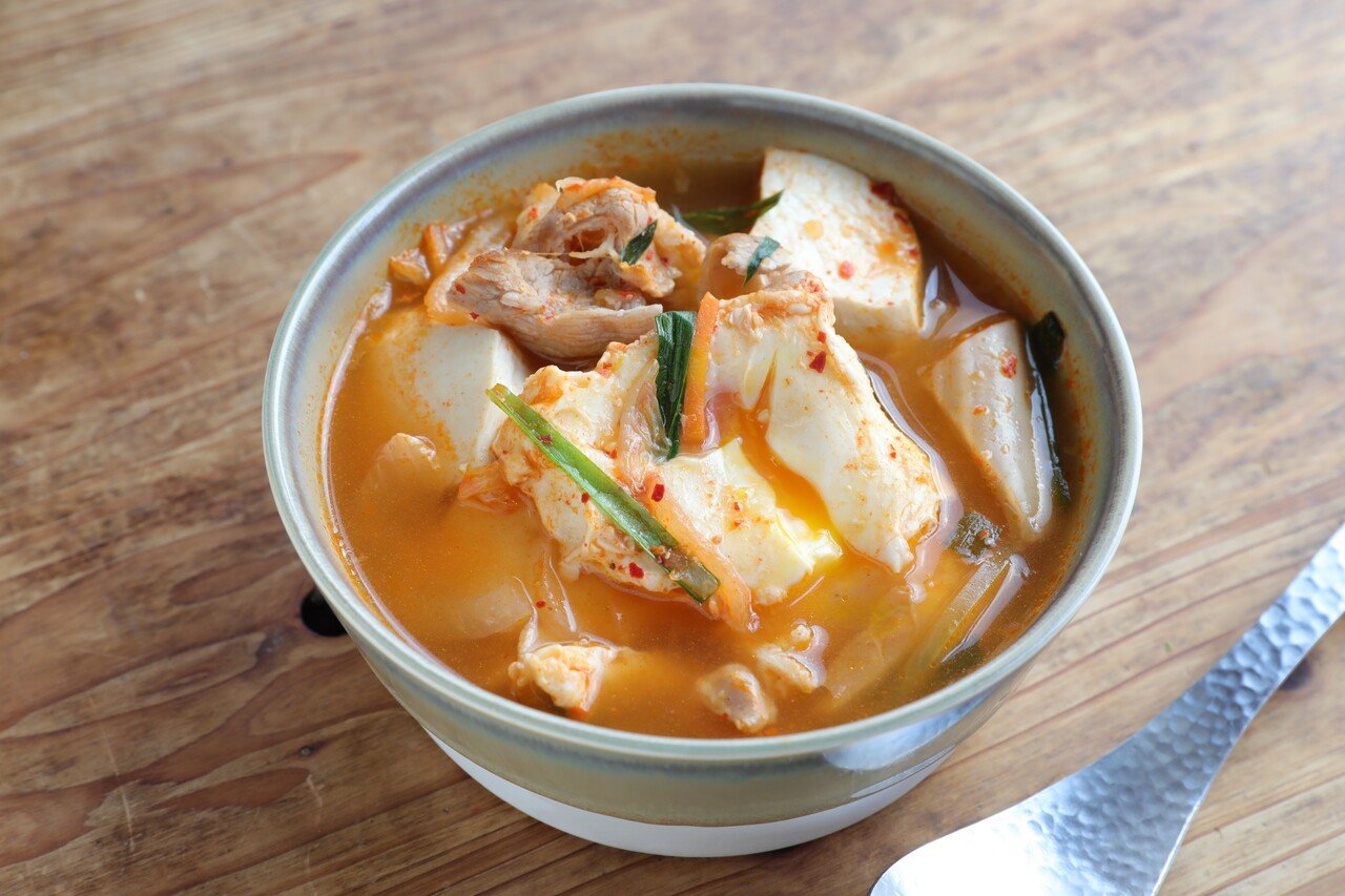 ピリ辛キムチスープ