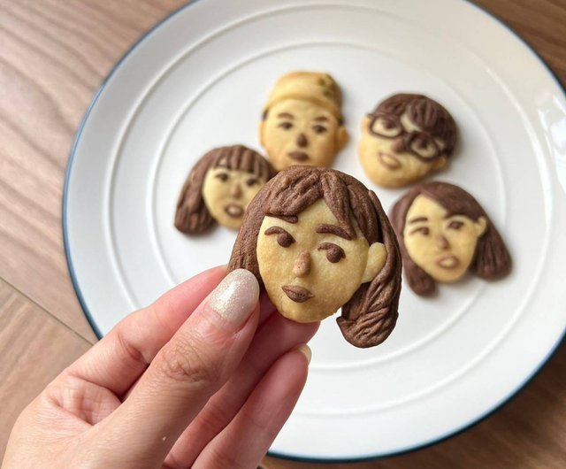 世界でひとつのオリジナルイラストクッキーをお取り寄せ♪ケーキの飾りにも使えるオリジナルクッキー！好きな画像・イラスト・ロゴをクッキープリントクッキー オリジナル オーダー・誕生日 クッキーオリジナルクッキークッキー の イラスト・お菓子 イラストや