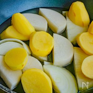 太刀魚の煮付けはピリッと辛く 塩焼きは優しい味で、皮はカリッと身はふわふわです😊いつもの食卓に韓国ご飯を太刀魚カルチ갈치조림갈치구이西荻窪韓国料理教室西荻窪西荻ヒャンミヒャンミレシピヒャンミレシピーズ韓国料理韓国料理教室韓国