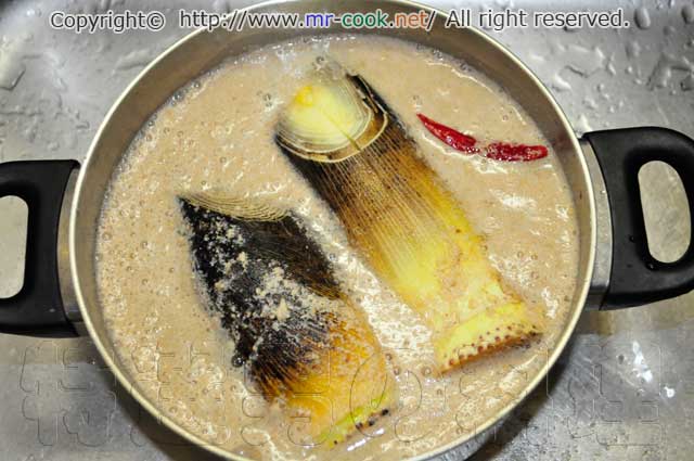 ホットクックで痩せてきた‼︎🐥💚時間の有効活用⏳料理苦手なただの主婦🙌◇筍のアク抜き 筍の季節🌸 掘り立ての筍を頂いたけど米ぬかないし 🫨米の研ぎ汁で茹でようと思ったけど1時間茹で続けるんだったらホットクックで！と思って調べてみたらホットクックで蒸す