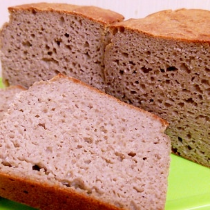 そば粉と米粉のそばぼうろ