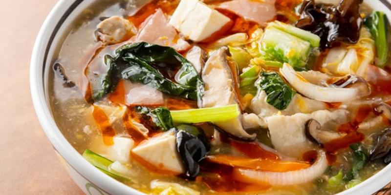 お祭り🍧 ☀️宇部市ときわ中学校 盆踊り☀️ 本日8月12日 土 夕方~メニュー🌻ひまわり食堂🌻 ・じゃんじゃん焼きそば ホルモン入・唐揚げ 醤油にんにく風味 ←お酒に合う‼️ ・コロッケ さつまいも、タケノコ入・フランクフルト ぜひお立ち寄りください