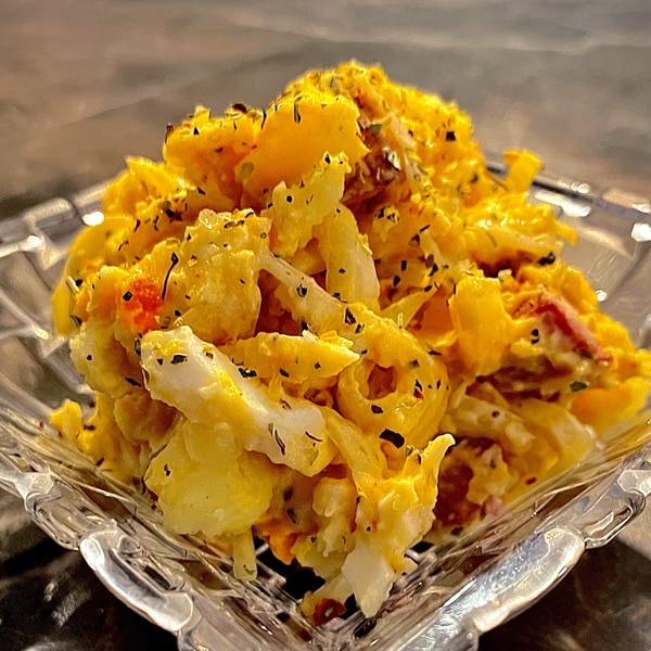 作り置きに。冷凍してもおいしい「マカロニサラダ」のレシピ