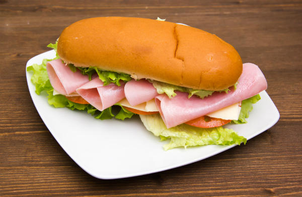 コッペパンでサンドウィッチ - マイティの Awesome Cooking