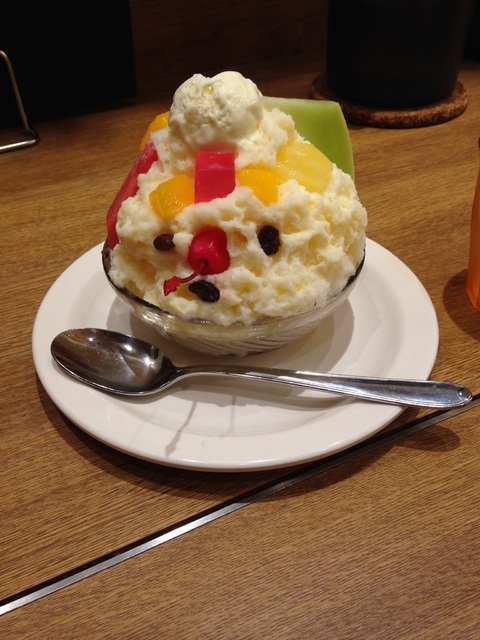 鹿児島では、しろくまを食べます。 -大人になって食べた「天文館むじゃきのしろくま」その歴史と人気の理由-カゴシマガジン