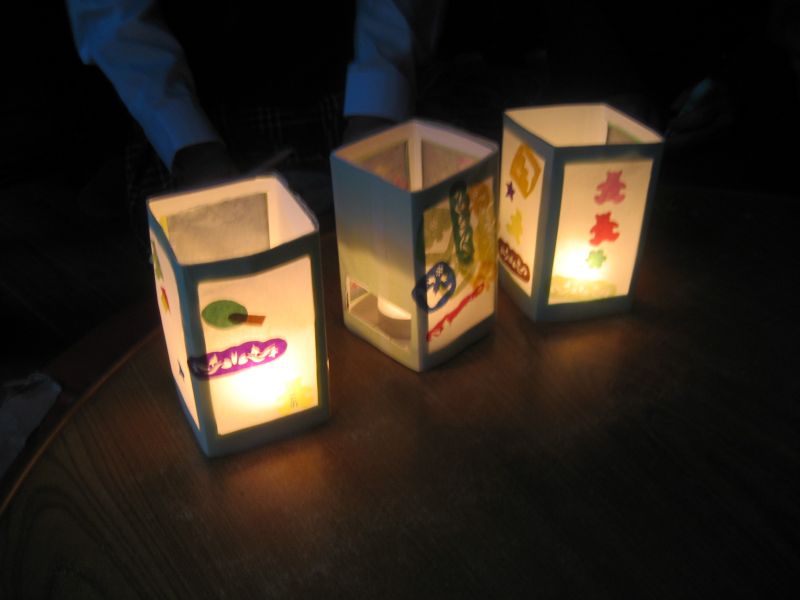 幼稚園・保育園 幻想的！紅葉ランタン製作