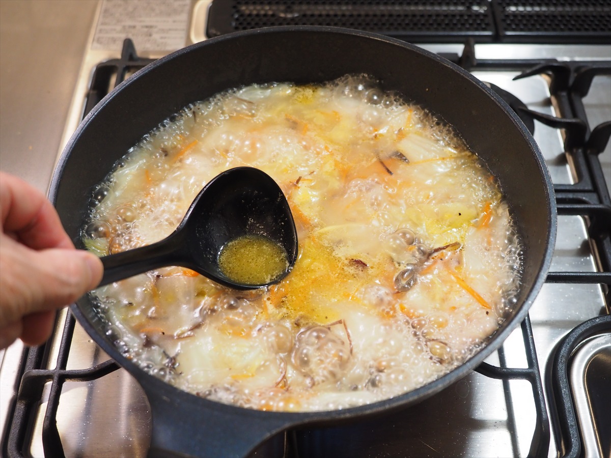 白菜と手羽先の炒め煮