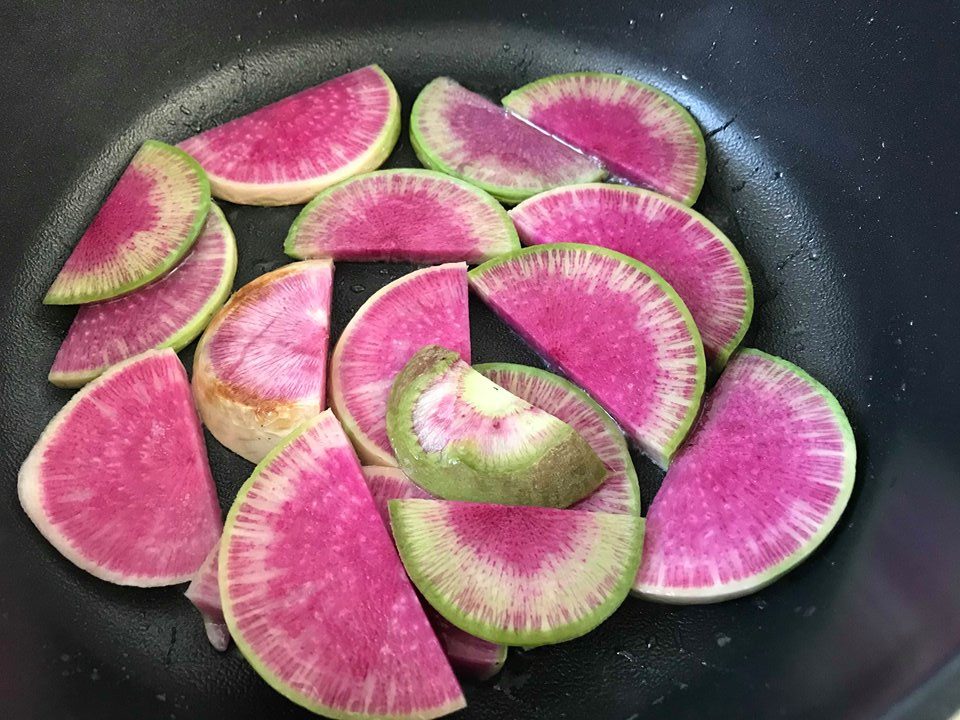 紅芯大根ほっこり農園