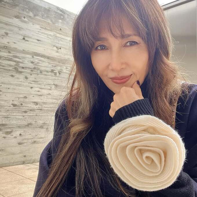 工藤静香が父の日に夫・木村拓哉への振る舞い料理を披露するも「手巻き寿司にエルメスの皿」でツッコミ殺到週刊女性PRIME