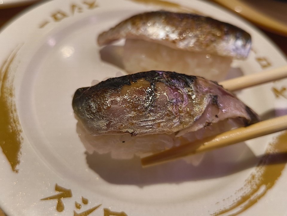 スシロー「かに祭」開始、大型生本ズワイガニ・大型ボイル本ズワイガニ・丸ズワイガニかにみそ和え発売、かに茶碗蒸し・かに味噌ラーメンも2023年2月15日- エキサイトニュース