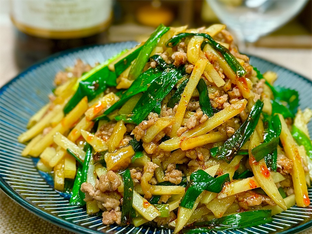 はちみつ 入りで、 てりてり ＆ 味しみ ✨ごはんがすすむ ！❣️冬野菜を使い切る 4✨じゃがいもととり肉のはちみつみそ煮✨