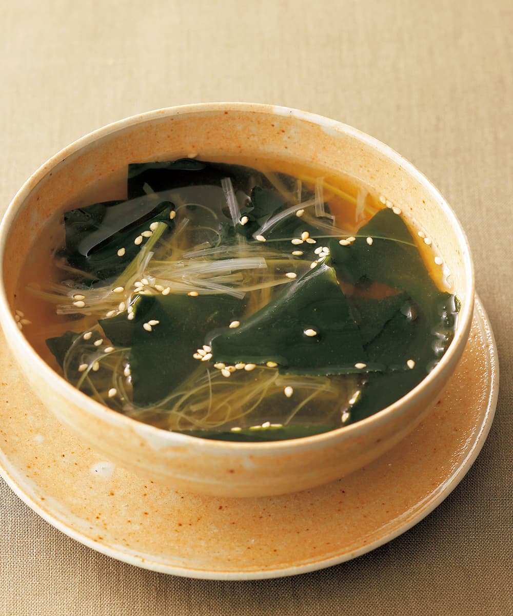 わかめと長ねぎのシンプル韓国風スープ