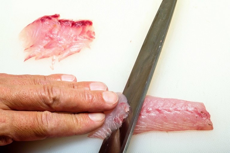 刺身の「さく」の選び方 知らないと損する魚選びのコツ