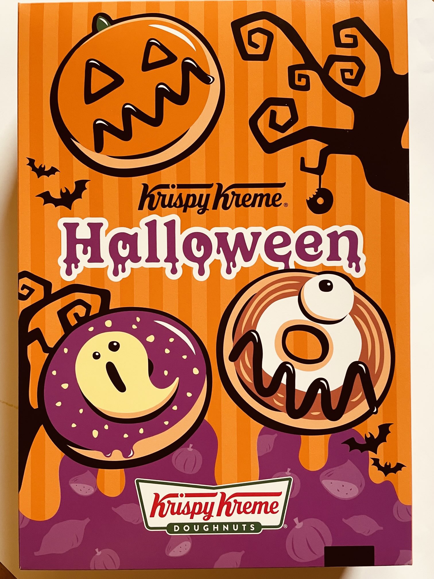 旬の人気スイーツが“秋の味覚モンスター”に変身！ コワ可愛い「ハロウィンドーナツ」が新登場 - クリスピー・クリーム・ドーナツ