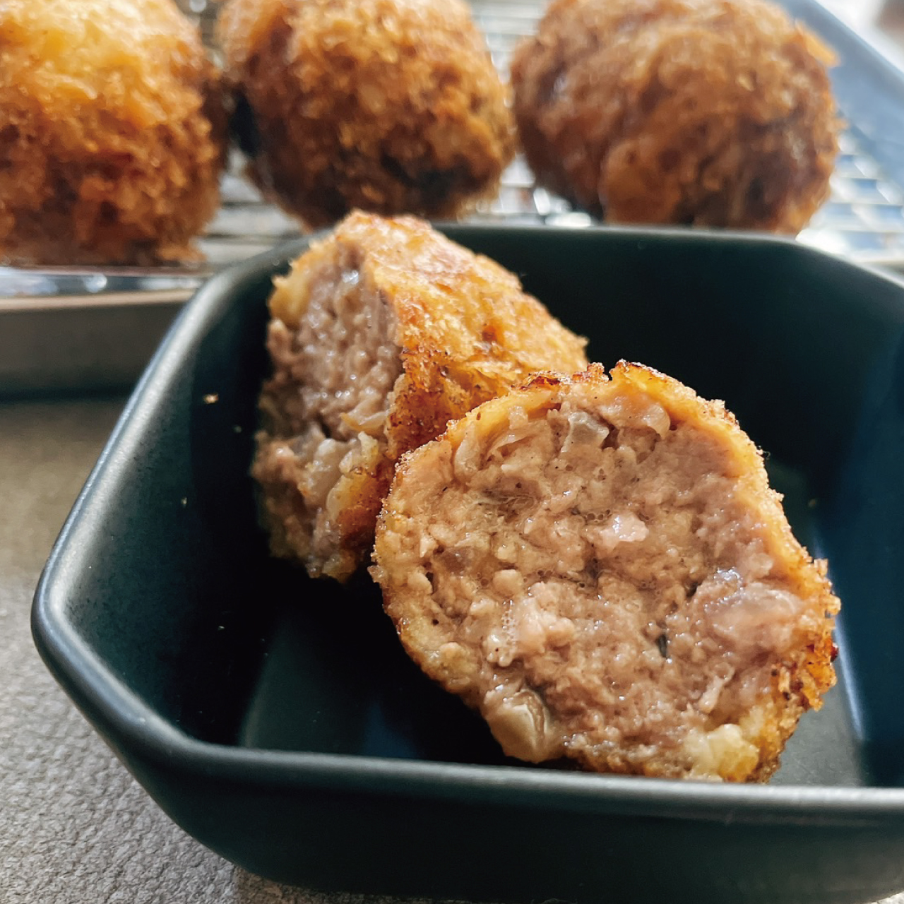 基本のメンチカツのレシピ 作り方:白ごはん.com