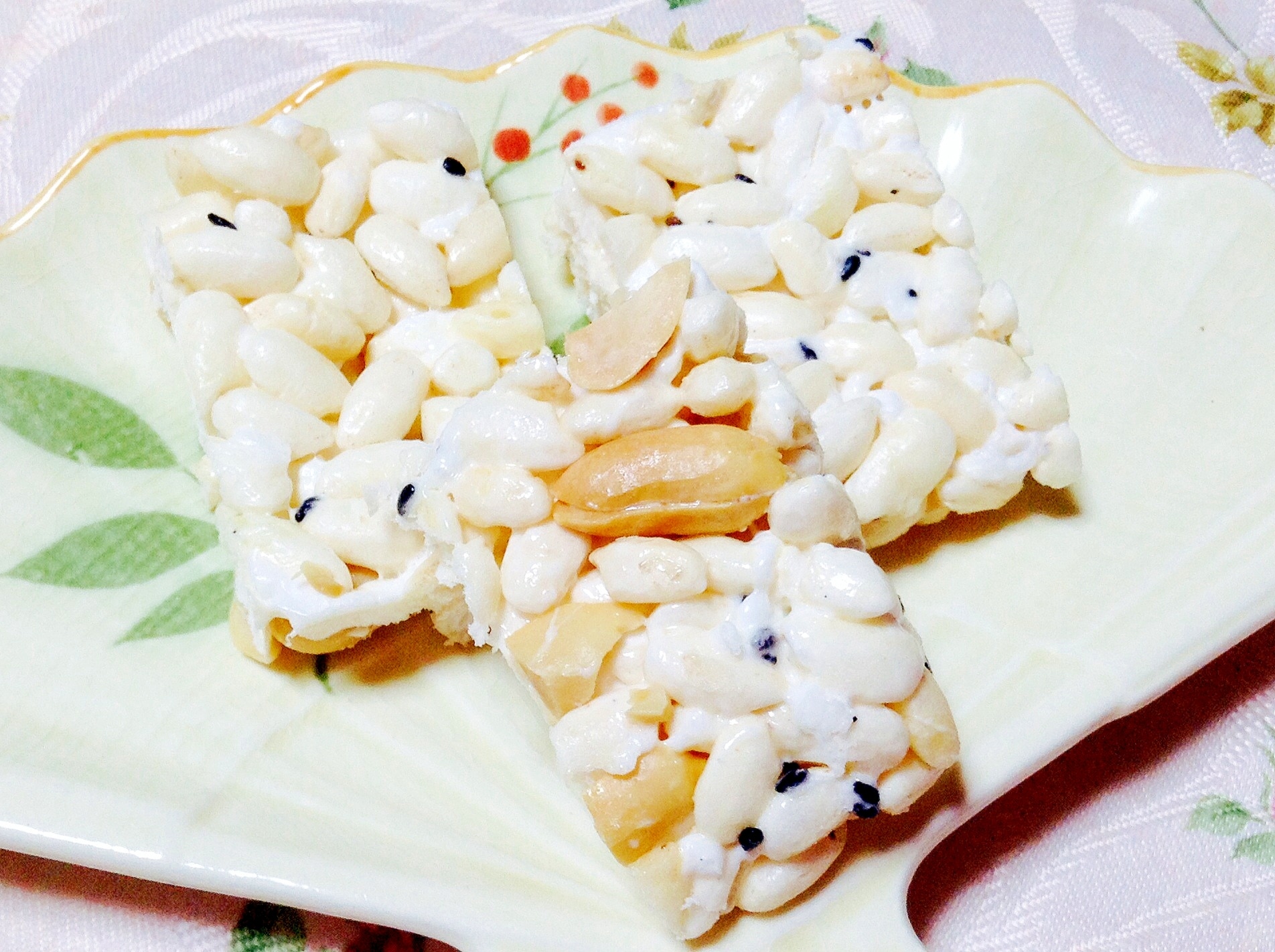 お米のポン菓子でライスパフチョコレート