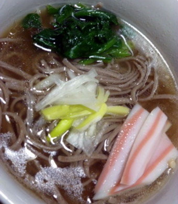 お出汁が香る。基本のかけそば