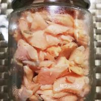 内容量が選べる 真鯛フィレ 骨取り 3枚5枚 冷凍 味付けなし 石巻産 骨なし 味なし 真鯛 マダイ 鯛 タイ フィレ 切り身 切身 魚 お魚焼き魚 煮付け 唐揚げ 簡単調理 おかず ご飯のお供 魚介 真空パック 個包装 小分け 宮城県 石巻市